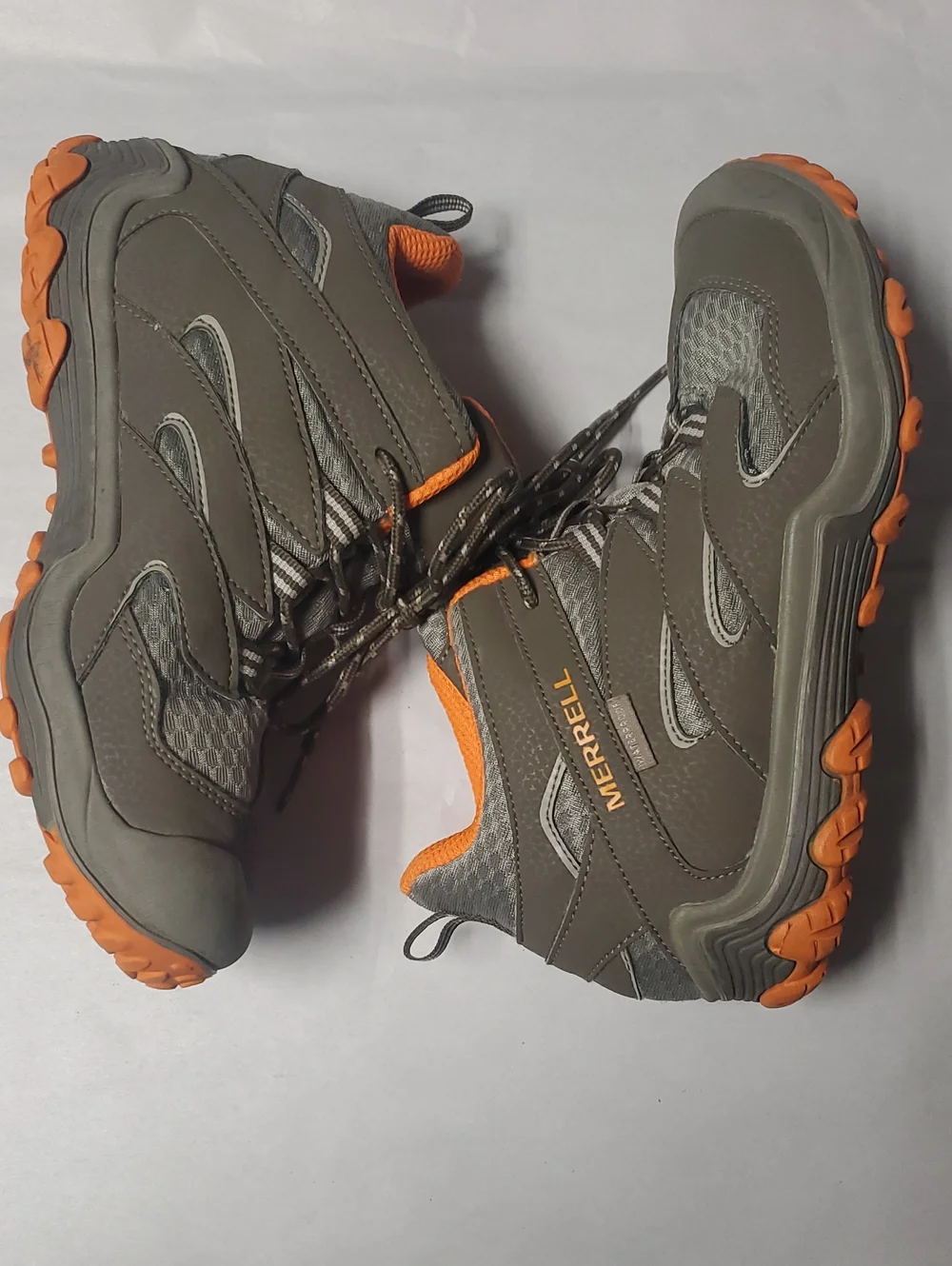 Merrell Chameleon 7 Mid Lace-Up Waterproof Kids' Gray and Orange Trail Boot 3